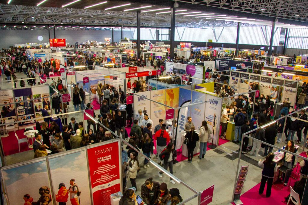image vue de haut du salon infosup